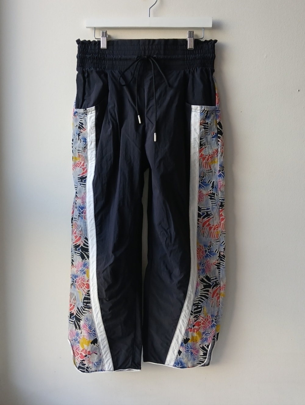 FP Movement Champ Is Here Pants Black Mystic Floral Women's Medium
